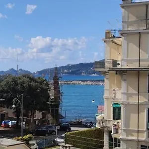 Casa Tigullio , Rapallo Italia